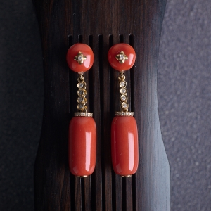 18KMOMO珊瑚桶珠耳坠