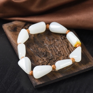 山流水料和田白玉随形单圈手串