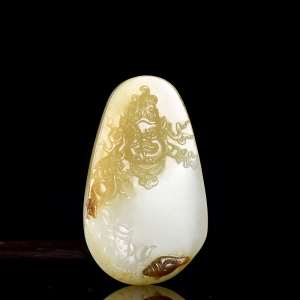 籽料和田玉黄财神吊坠