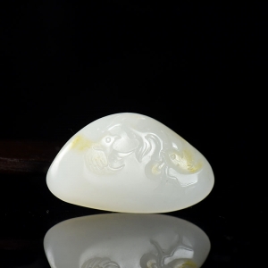 籽料和田白玉喜上眉梢吊坠