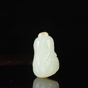 籽料和田白玉百财吊坠