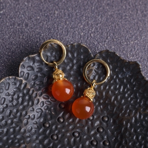 18K冰红南红圆珠耳环