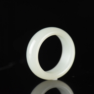 山料和田白玉指环