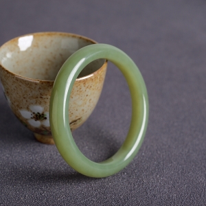 56.5mm山料和田青玉平安镯