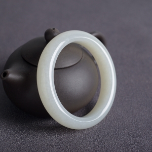 59mm山料和田白玉平安镯