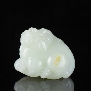 山流水料和田白玉貔貅吊坠