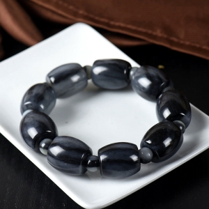 籽料和田玉青花桶珠单圈手串