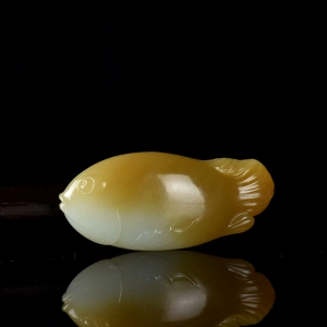 山料和田糖白玉年年有余吊坠