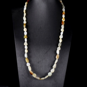 籽料和田玉随形项链