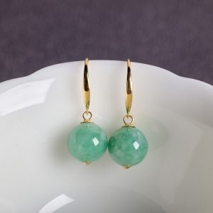 18K糯种浅绿翡翠圆珠耳环