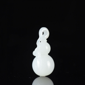 山料和田羊脂白玉葫芦吊坠