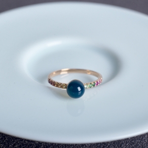 18K天空蓝多米蓝珀戒指