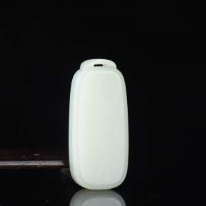 籽料和田白玉无事牌吊坠