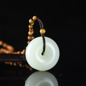 籽料和田白玉平安扣吊坠