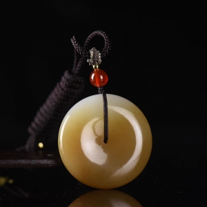 山料和田糖白玉平安扣吊坠