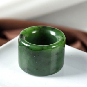 山料和田碧玉扳指