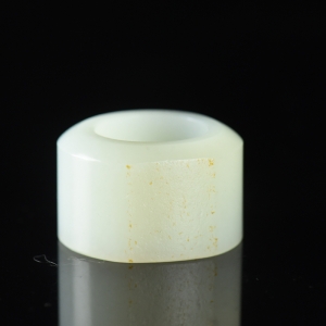 籽料和田白玉扳指