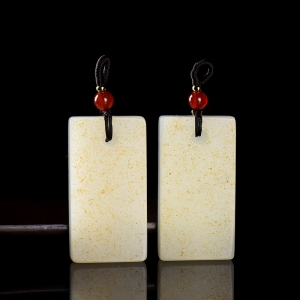 籽料和田白玉无事牌吊坠（二件）