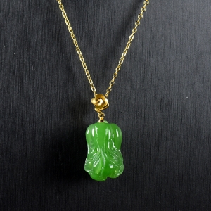 18K山料和田碧玉百财吊坠