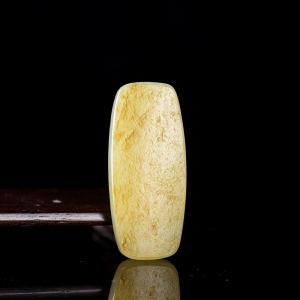 籽料和田白玉无事牌吊坠