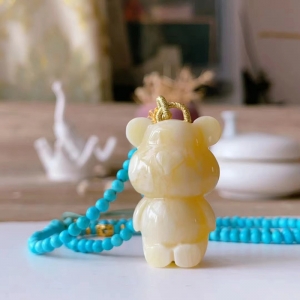 白花蜜蜜蜡熊吊坠