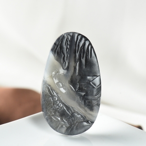 籽料和田玉青花山水吊坠