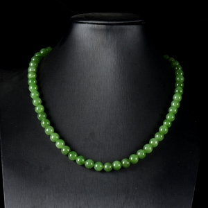 8mm山料和田碧玉项链