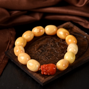 老蜜蜡枣珠单圈手串