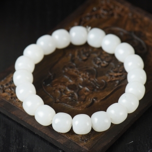 籽料和田白玉老形珠单圈手串