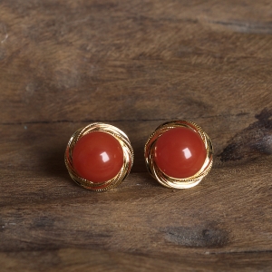 18K樱桃红南红圆珠耳钉