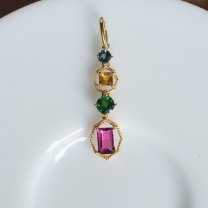 18K碧玺吊坠
