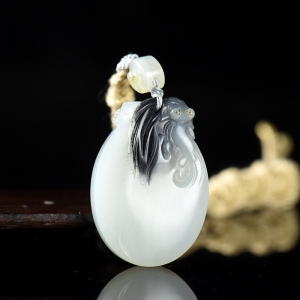 籽料和田玉青花金玉满堂吊坠