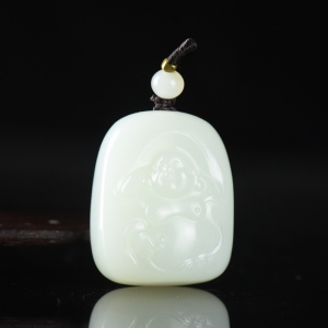 籽料和田白玉弥勒佛吊坠