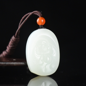 籽料和田白玉弥勒佛吊坠
