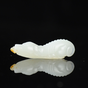 籽料和田白玉狗吊坠