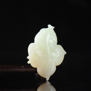 山流水料和田白玉金鱼吊坠