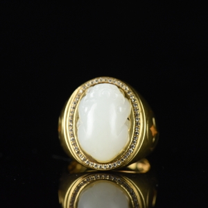 18K籽料和田白玉貔貅戒指