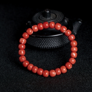 MOMO珊瑚桶珠单圈手串