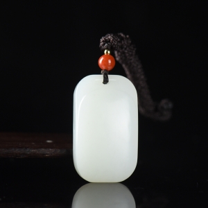 山流水料和田白玉无事牌吊坠