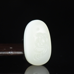 山料和田白玉荷花吊坠