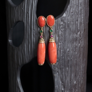 18KMOMO珊瑚桶珠耳坠