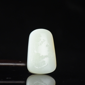 籽料和田白玉山水吊坠