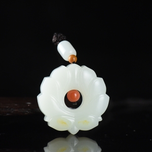 山流水料和田白玉莲花吊坠