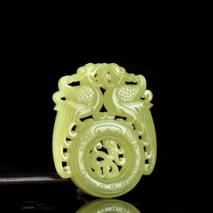 山料和田黄玉龙凤吊坠