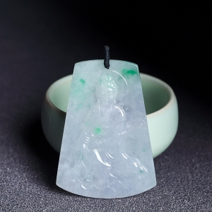 糯冰种飘翠翡翠观音吊坠