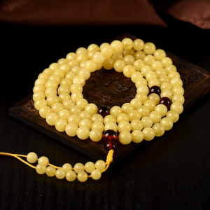 7mm鸡油黄蜜蜡108佛珠