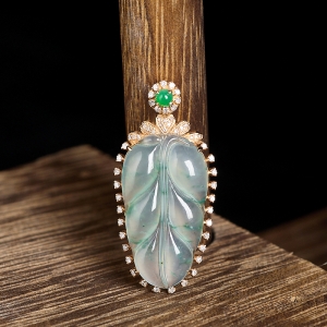 18K冰种飘花翡翠金枝玉叶吊坠