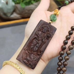 沉香普贤菩萨吊坠