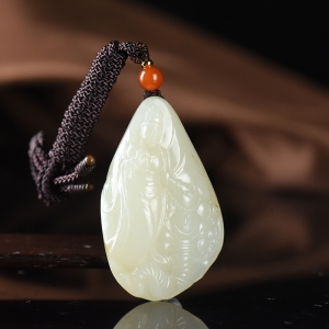 籽料和田白玉普贤菩萨吊坠