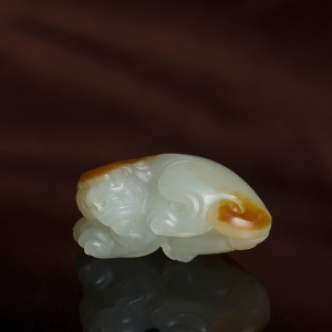 籽料和田青白玉貔貅吊坠